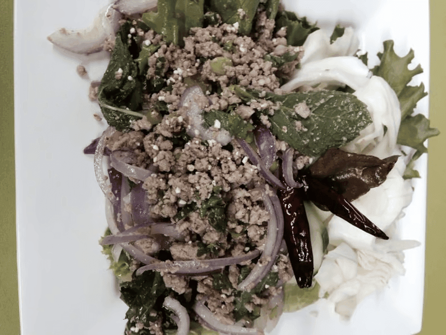Lan Larb Yaowarat