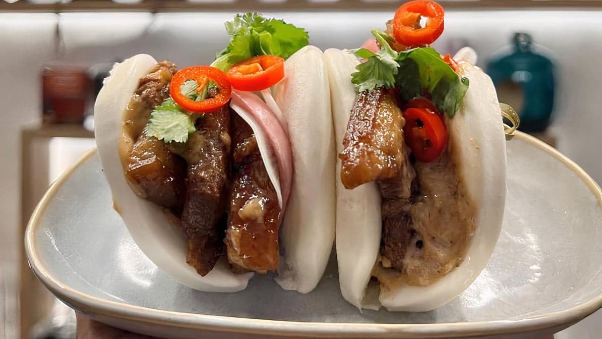 Nom Nam Vietnamese